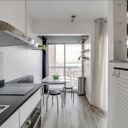 Avec Vue Panoramique 11 * Paris